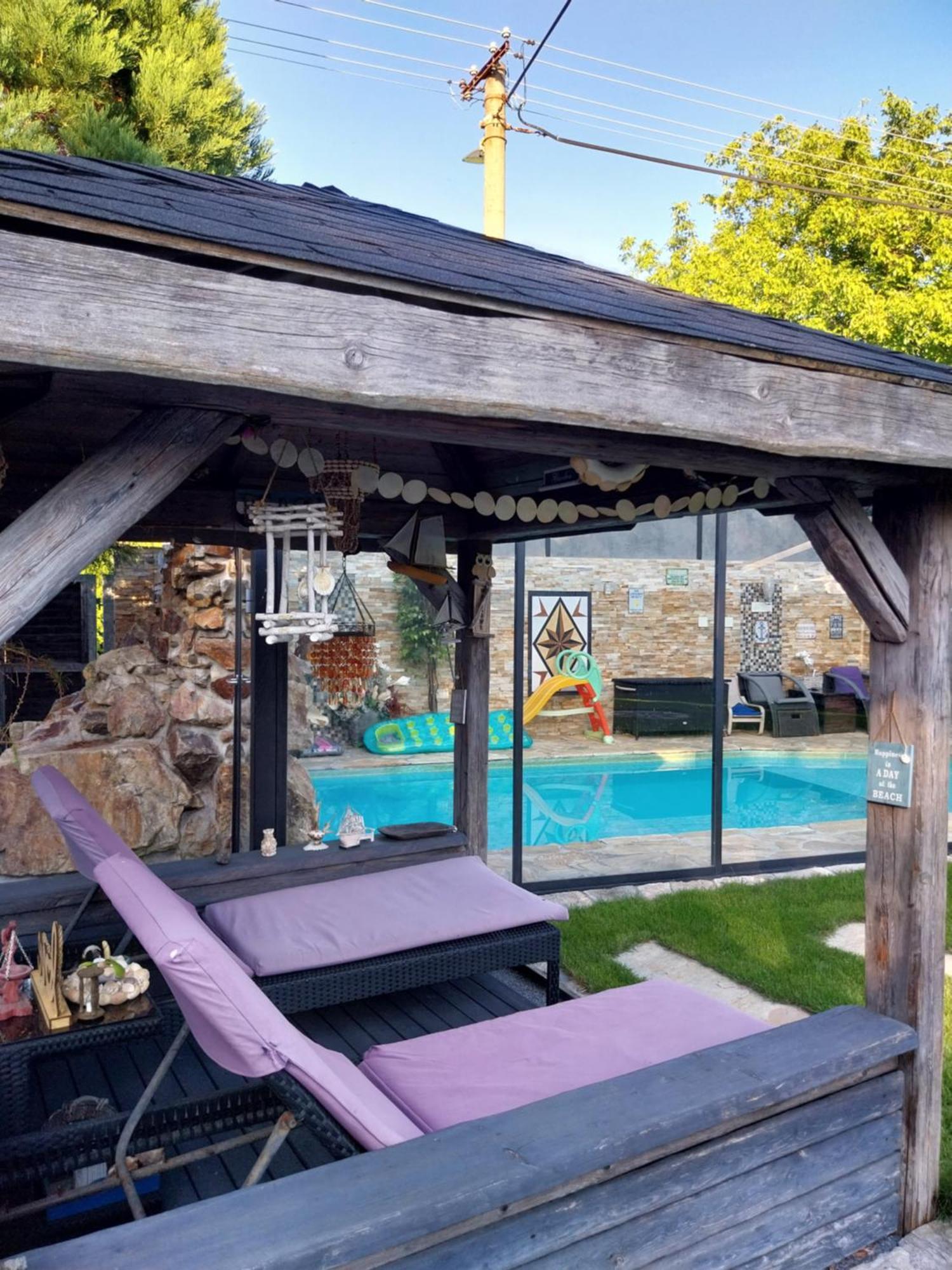 Aspen Villa Kamenny Ujezd  ภายนอก รูปภาพ